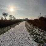 ヴィラ Am Fuer Paare, Familien, Nordseenah, Feriennest Am Wangermeer